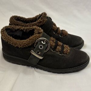 Stuart Weitzman Furgoodness Suede Faux Fur Sherpa Buckle Shoes Sneakers Winter